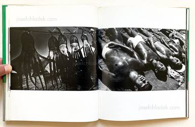 Sample page 10 for book  Daido Moriyama – A Hunter (森山大道 狩人 映像の現代10)