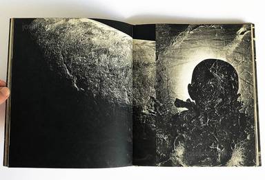 Sample page 2 for book  Shomei Tomatsu – Photobook 2: Homes, Drifted, Asphalt, Osorezan, etc - 東松照明 写真集2 家・吹きだまり・アスファルト・恐山他