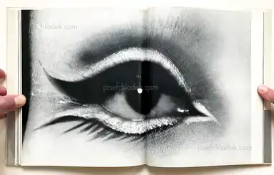 Sample page 4 for book "Sato, Akira – Akira Sato - Woman / Onna (佐藤 明 現代語感 映像の現代7)" Sample page 4 for book "Sato, Akira – Akira Sato - Woman / Onna (佐藤 明 現代語感 映像の現代7)"