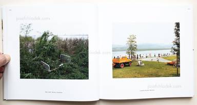 Sample page 19 for book "Brohm, Joachim – Joachim Brohm & Alec Soth - Two Rivers" Sample page 19 for book "Brohm, Joachim – Joachim Brohm & Alec Soth - Two Rivers"
