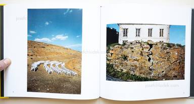 Sample page 10 for book "Hara, Cristóbal – Cristóbal Hara - España Color 1985-2020" Sample page 10 for book "Hara, Cristóbal – Cristóbal Hara - España Color 1985-2020"