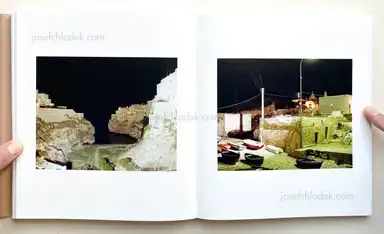 Sample page 7 for book "Ghirri, Luigi – Luigi Ghirri - Puglia. Tra albe e tramonti" Sample page 7 for book "Ghirri, Luigi – Luigi Ghirri - Puglia. Tra albe e tramonti"