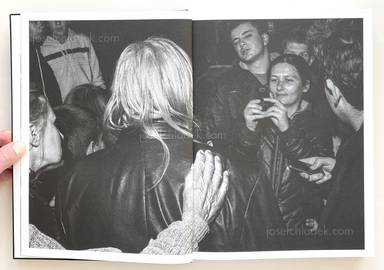 Sample page 28 for book "Kuzmanovic, Miro – Miro Kuzmanovic - Signs by the Roadside" Sample page 28 for book "Kuzmanovic, Miro – Miro Kuzmanovic - Signs by the Roadside"