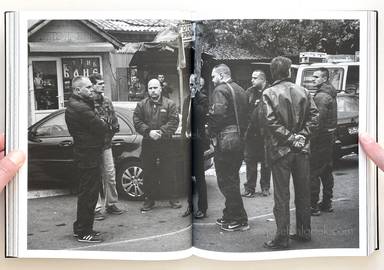 Sample page 20 for book "Kuzmanovic, Miro – Miro Kuzmanovic - Signs by the Roadside" Sample page 20 for book "Kuzmanovic, Miro – Miro Kuzmanovic - Signs by the Roadside"