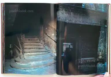 Sample page 17 for book "Shinoyama, Kishin – Kishin Shinoyama - Paris (篠山紀信 パリ)" Sample page 17 for book "Shinoyama, Kishin – Kishin Shinoyama - Paris (篠山紀信 パリ)"