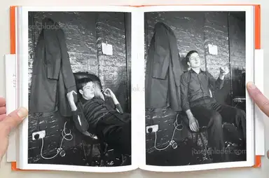 Sample page 8 for book "Cummins, Kevin – Kevin Cummins - Joy Division" Sample page 8 for book "Cummins, Kevin – Kevin Cummins - Joy Division"