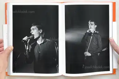 Sample page 5 for book "Cummins, Kevin – Kevin Cummins - Joy Division" Sample page 5 for book "Cummins, Kevin – Kevin Cummins - Joy Division"