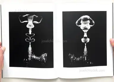 Sample page 9 for book "Onorato, Taiyo / Krebs, Nico – Taiyo Onorato / Nico Krebs - Light of Other Days" Sample page 9 for book "Onorato, Taiyo / Krebs, Nico – Taiyo Onorato / Nico Krebs - Light of Other Days"