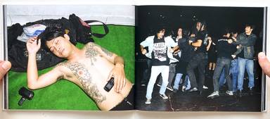 Sample page 10 for book "Brüggemann, Jörg – Jörg Brüggemann - Metalheads - The Global Brotherhood" Sample page 10 for book "Brüggemann, Jörg – Jörg Brüggemann - Metalheads - The Global Brotherhood"