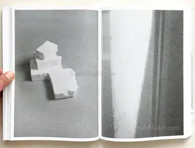 Sample page 20 for book "Mazzoni, Michel – Michel Mazzoni - Rien, presque" Sample page 20 for book "Mazzoni, Michel – Michel Mazzoni - Rien, presque"