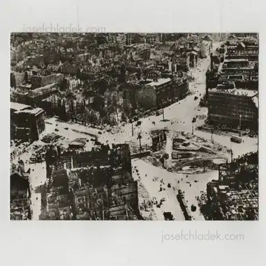 Sample page 40 for book "Abteilung Publikation – Berlin Hauptstadt der DDR, 1945 - 1975 (published by Berlin-Information, Abteilung Publikation)" Sample page 40 for book "Abteilung Publikation – Berlin Hauptstadt der DDR, 1945 - 1975 (published by Berlin-Information, Abteilung Publikation)"