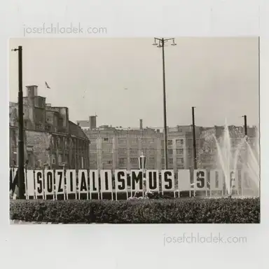 Sample page 38 for book "Abteilung Publikation – Berlin Hauptstadt der DDR, 1945 - 1975 (published by Berlin-Information, Abteilung Publikation)" Sample page 38 for book "Abteilung Publikation – Berlin Hauptstadt der DDR, 1945 - 1975 (published by Berlin-Information, Abteilung Publikation)"