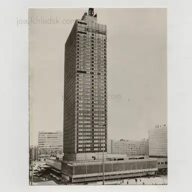 Sample page 27 for book "Abteilung Publikation – Berlin Hauptstadt der DDR, 1945 - 1975 (published by Berlin-Information, Abteilung Publikation)" Sample page 27 for book "Abteilung Publikation – Berlin Hauptstadt der DDR, 1945 - 1975 (published by Berlin-Information, Abteilung Publikation)"