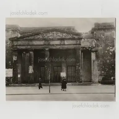 Sample page 18 for book "Abteilung Publikation – Berlin Hauptstadt der DDR, 1945 - 1975 (published by Berlin-Information, Abteilung Publikation)" Sample page 18 for book "Abteilung Publikation – Berlin Hauptstadt der DDR, 1945 - 1975 (published by Berlin-Information, Abteilung Publikation)"