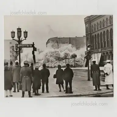 Sample page 10 for book "Abteilung Publikation – Berlin Hauptstadt der DDR, 1945 - 1975 (published by Berlin-Information, Abteilung Publikation)" Sample page 10 for book "Abteilung Publikation – Berlin Hauptstadt der DDR, 1945 - 1975 (published by Berlin-Information, Abteilung Publikation)"