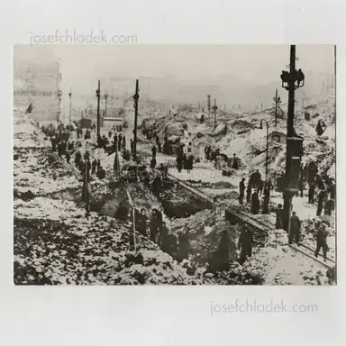 Sample page 6 for book "Abteilung Publikation – Berlin Hauptstadt der DDR, 1945 - 1975 (published by Berlin-Information, Abteilung Publikation)" Sample page 6 for book "Abteilung Publikation – Berlin Hauptstadt der DDR, 1945 - 1975 (published by Berlin-Information, Abteilung Publikation)"