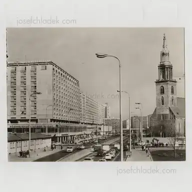 Sample page 1 for book "Abteilung Publikation – Berlin Hauptstadt der DDR, 1945 - 1975 (published by Berlin-Information, Abteilung Publikation)" Sample page 1 for book "Abteilung Publikation – Berlin Hauptstadt der DDR, 1945 - 1975 (published by Berlin-Information, Abteilung Publikation)"
