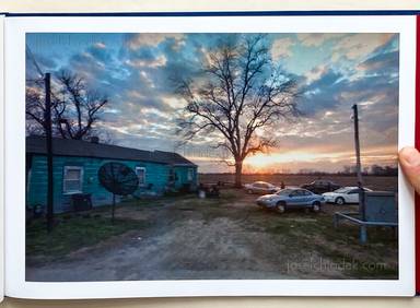 Sample page 6 for book "Rickard, Doug – Doug Rickard - A New American Picture" Sample page 6 for book "Rickard, Doug – Doug Rickard - A New American Picture"