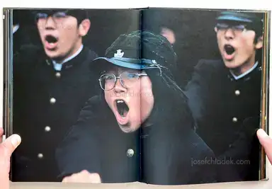 Sample page 35 for book "Shinoyama, Kishin – Kishin Shinoyama - A Fine Day (篠山 紀信 - 晴れた日)" Sample page 35 for book "Shinoyama, Kishin – Kishin Shinoyama - A Fine Day (篠山 紀信 - 晴れた日)"