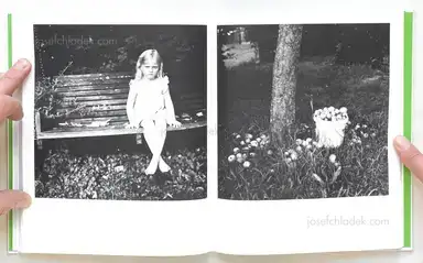 Sample page 5 for book "Anzenberger, Regina – Regina Anzenberger - Under the Apple Tree" Sample page 5 for book "Anzenberger, Regina – Regina Anzenberger - Under the Apple Tree"