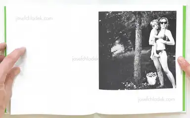 Sample page 4 for book "Anzenberger, Regina – Regina Anzenberger - Under the Apple Tree" Sample page 4 for book "Anzenberger, Regina – Regina Anzenberger - Under the Apple Tree"