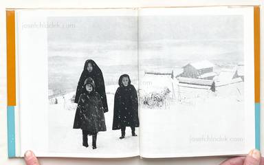 Sample page 22 for book  Shōji Ueda – Children the Year Around (植田 正治  童暦  映像の現代3)