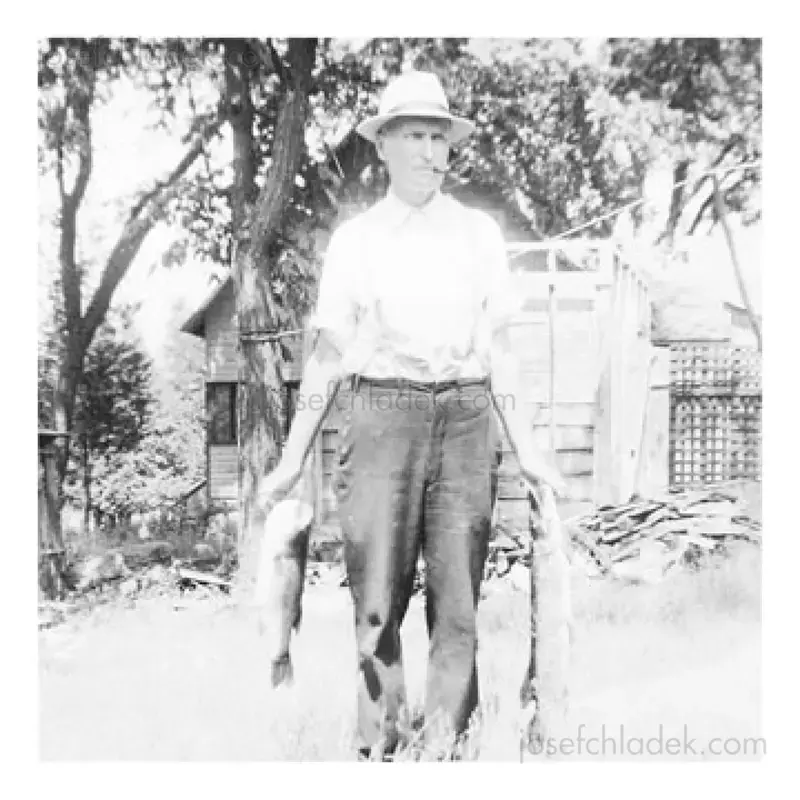 Douglas Stockdale - Pine Lake - Spread 8