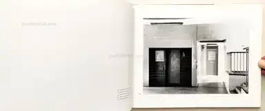 Sample page 18 for book "Hütte, Axel – Axel Hütte - London, Photographien 1982-1984" Sample page 18 for book "Hütte, Axel – Axel Hütte - London, Photographien 1982-1984"