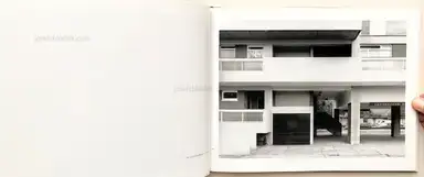 Sample page 11 for book "Hütte, Axel – Axel Hütte - London, Photographien 1982-1984" Sample page 11 for book "Hütte, Axel – Axel Hütte - London, Photographien 1982-1984"