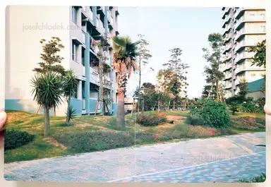 Sample page 22 for book "Homma, Takashi – Takashi Homma - Tokyo Suburbia" Sample page 22 for book "Homma, Takashi – Takashi Homma - Tokyo Suburbia"