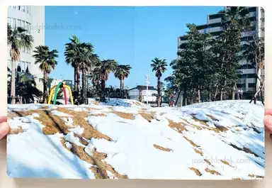 Sample page 11 for book "Homma, Takashi – Takashi Homma - Tokyo Suburbia" Sample page 11 for book "Homma, Takashi – Takashi Homma - Tokyo Suburbia"