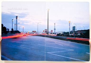 Sample page 21 for book  Takashi Homma – Tokyo Suburbia