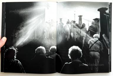 Sample page 12 for book "Parke, Trent – Trent Parke - Monument" Sample page 12 for book "Parke, Trent – Trent Parke - Monument"