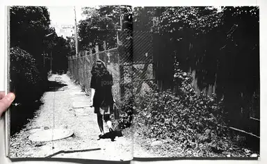 Sample page 11 for book "Moriyama, Daido – Daido Moriyama - Hysteric No. 6, 1994 (ヒステリック 森山大道)" Sample page 11 for book "Moriyama, Daido – Daido Moriyama - Hysteric No. 6, 1994 (ヒステリック 森山大道)"