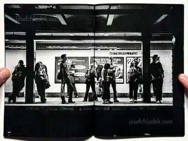 Sample page 9 for book "Reister, Christian – Christian Reister - Driftwood 15 | New York" Sample page 9 for book "Reister, Christian – Christian Reister - Driftwood 15 | New York"