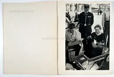 Sample page 36 for book "Roth, Sanford H., photographer; Huxley, Aldous text – Sanford H. Roth - Mon Paris" Sample page 36 for book "Roth, Sanford H., photographer; Huxley, Aldous text – Sanford H. Roth - Mon Paris"