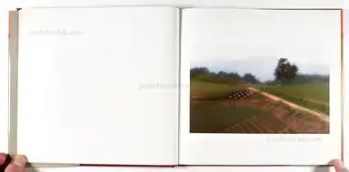 Sample page 23 for book "Ueda, Shōji – Shōji Ueda - Brilliant Scenes: Shoji Ueda Photo Album - 植田 正治 - ベス単写真帖・白い風" Sample page 23 for book "Ueda, Shōji – Shōji Ueda - Brilliant Scenes: Shoji Ueda Photo Album - 植田 正治 - ベス単写真帖・白い風"