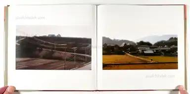 Sample page 10 for book "Ueda, Shōji – Shōji Ueda - Brilliant Scenes: Shoji Ueda Photo Album - 植田 正治 - ベス単写真帖・白い風" Sample page 10 for book "Ueda, Shōji – Shōji Ueda - Brilliant Scenes: Shoji Ueda Photo Album - 植田 正治 - ベス単写真帖・白い風"