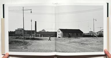 Sample page 11 for book "Basilico, Gabriele – Gabriele Basilico - Ambiente urbano 1970-1980" Sample page 11 for book "Basilico, Gabriele – Gabriele Basilico - Ambiente urbano 1970-1980"