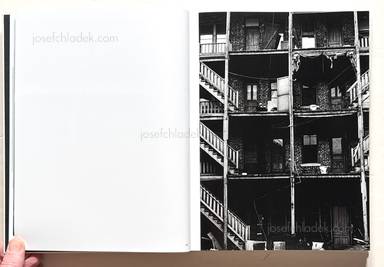 Sample page 23 for book "Ishimoto, Yasuhiro – Yasuhiro Ishimoto - Ishimoto 石元 泰博 " Sample page 23 for book "Ishimoto, Yasuhiro – Yasuhiro Ishimoto - Ishimoto 石元 泰博 "