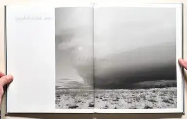 Sample page 9 for book "Sosnowska, Agnieszka – Agnieszka Sosnowska - För" Sample page 9 for book "Sosnowska, Agnieszka – Agnieszka Sosnowska - För"