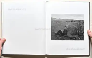 Sample page 4 for book "Sosnowska, Agnieszka – Agnieszka Sosnowska - För" Sample page 4 for book "Sosnowska, Agnieszka – Agnieszka Sosnowska - För"