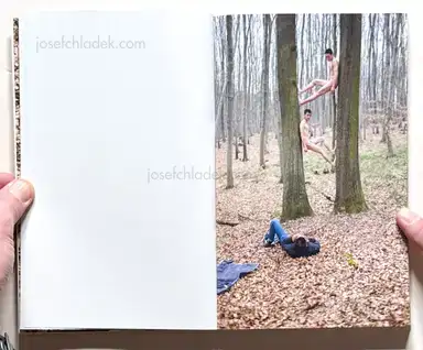 Sample page 11 for book "Coeln, Peter – Peter Coeln - Ren Hang - At Work" Sample page 11 for book "Coeln, Peter – Peter Coeln - Ren Hang - At Work"