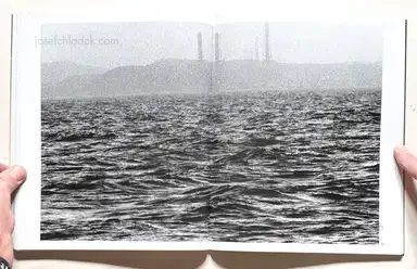 Sample page 7 for book "Ishiuchi, Miyako – Miyako Ishiuchi - Yokosuka again 1980-1990 (石内 都)" Sample page 7 for book "Ishiuchi, Miyako – Miyako Ishiuchi - Yokosuka again 1980-1990 (石内 都)"