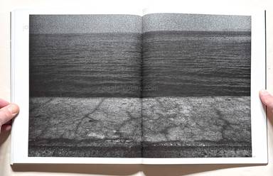 Sample page 19 for book  Miyako Ishiuchi – Yokosuka again 1980-1990 (石内 都)