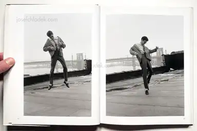 Sample page 17 for book "Longo, Robert – Robert Longo - Men in the Cities" Sample page 17 for book "Longo, Robert – Robert Longo - Men in the Cities"