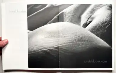 Sample page 20 for book "Arthur, Olivia – Olivia Arthur - Murmurings of the Skin" Sample page 20 for book "Arthur, Olivia – Olivia Arthur - Murmurings of the Skin"