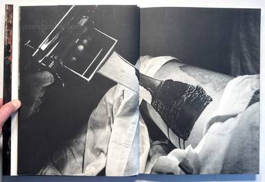 Sample page 33 for book "Domon, Ken – Ken Domon - Hiroshima (土門拳写真集 ヒロシマ - 土門拳)" Sample page 33 for book "Domon, Ken – Ken Domon - Hiroshima (土門拳写真集 ヒロシマ - 土門拳)"