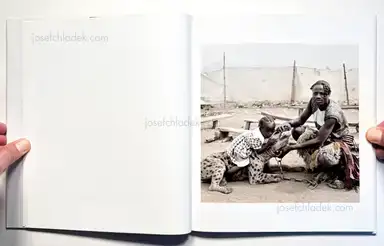 Sample page 10 for book "Hugo, Pieter – Pieter Hugo - The Hyena & Other Men" Sample page 10 for book "Hugo, Pieter – Pieter Hugo - The Hyena & Other Men"