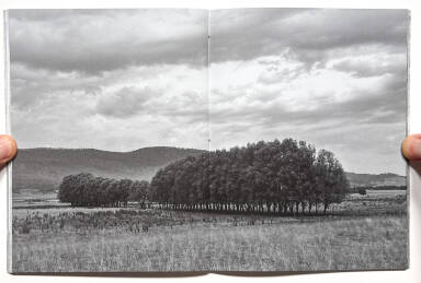 Sample page 26 for book "Anzenberger, Regina – Regina Anzenberger - The Australian Journey" Sample page 26 for book "Anzenberger, Regina – Regina Anzenberger - The Australian Journey"